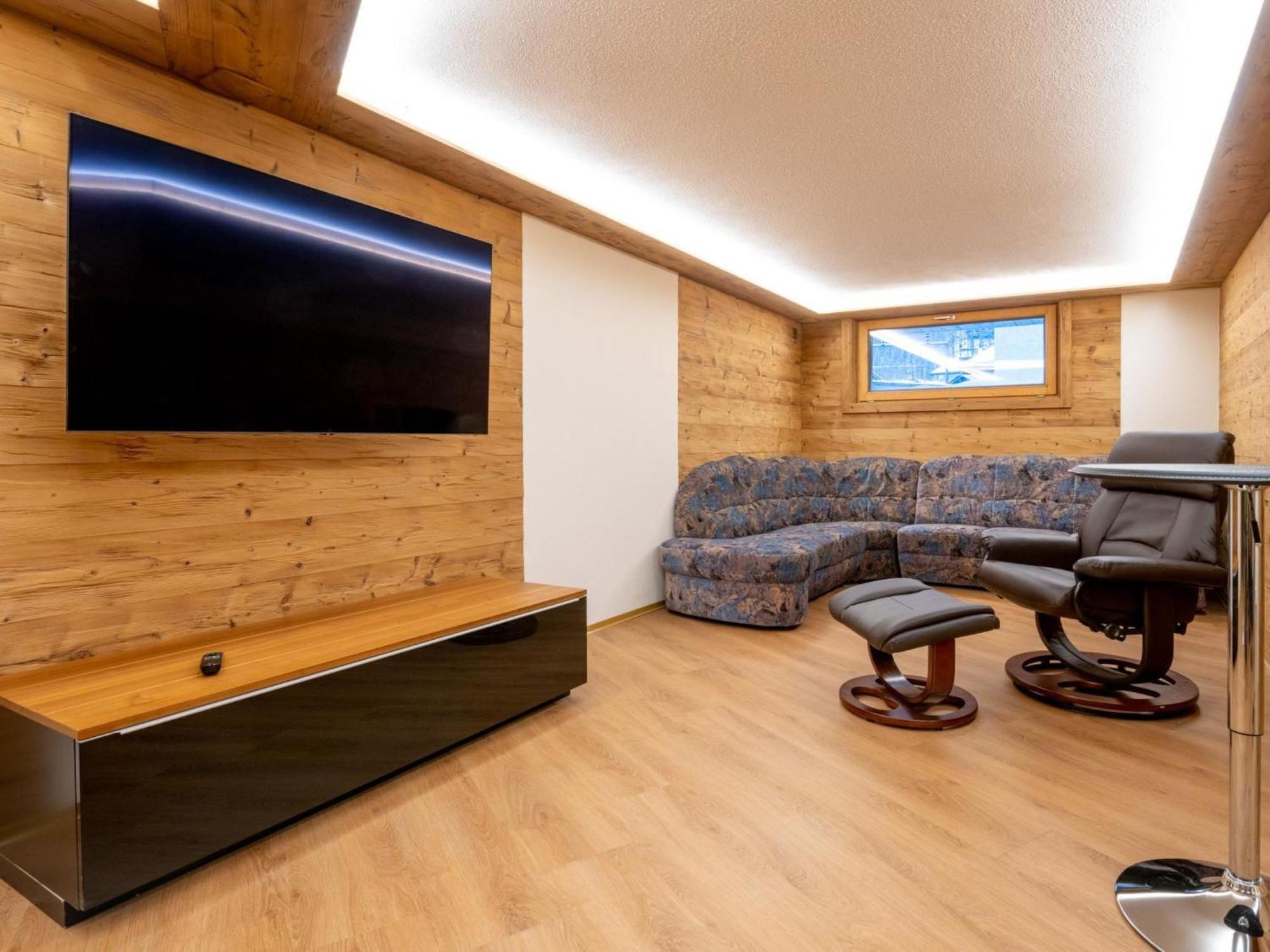 Apartment Haus Alpenrose By Interhome Saas-Almagell Exterior foto